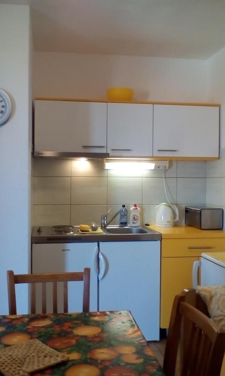 Apartment Gotovina ביוגראד נה מורו מראה חיצוני תמונה